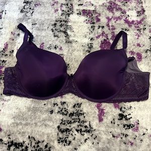 Womens torrid 40D bra